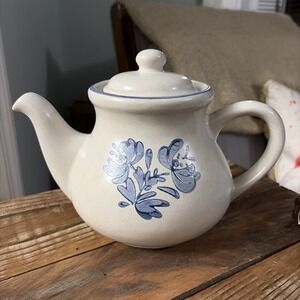Pfaltzgraff Yorktowne Teapot w/ Lid Stoneware With Blue Flowers